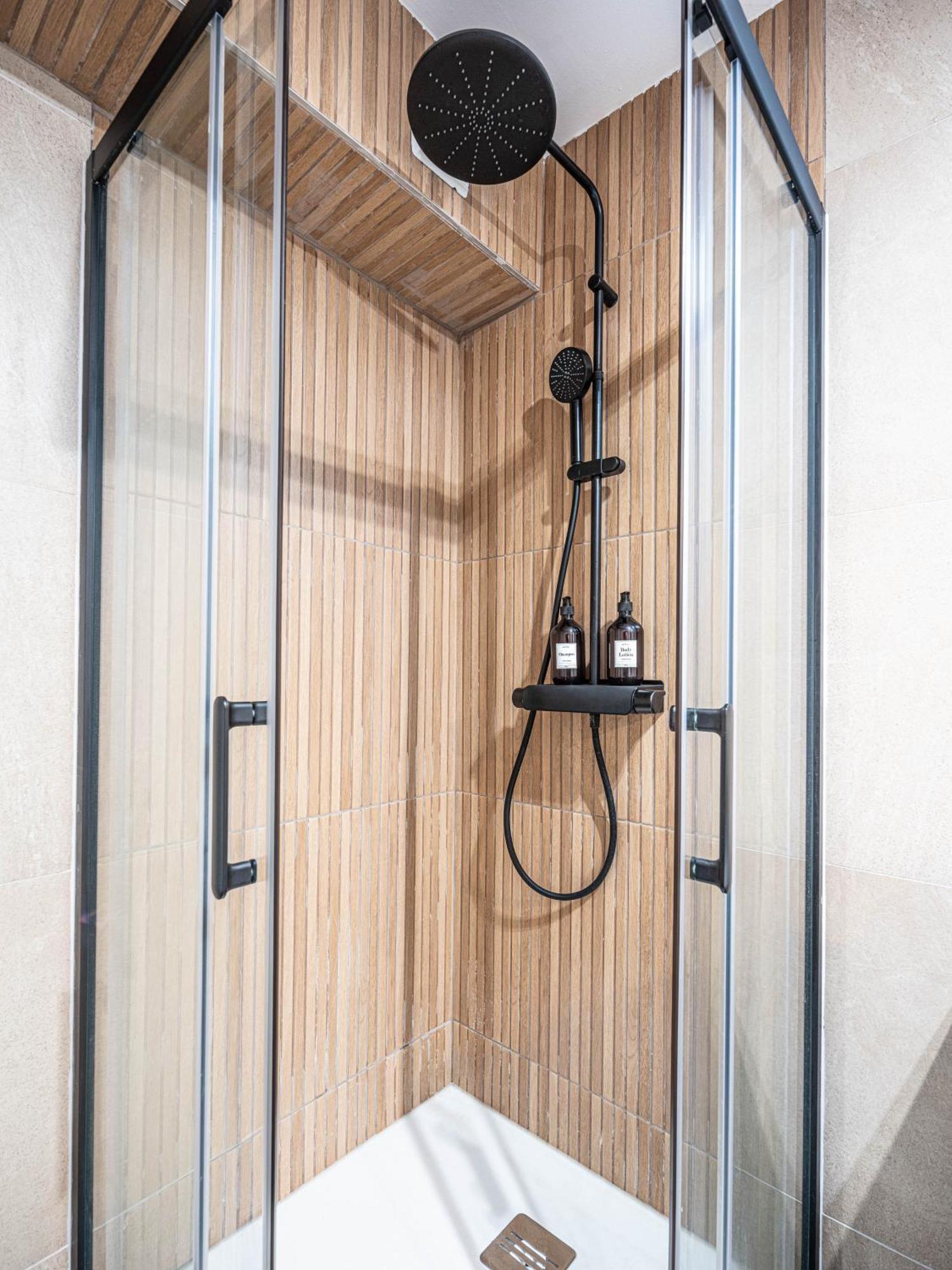 Appartement Cocooning En Centre-Ville - Residence Le Colisee Ermont Luaran gambar