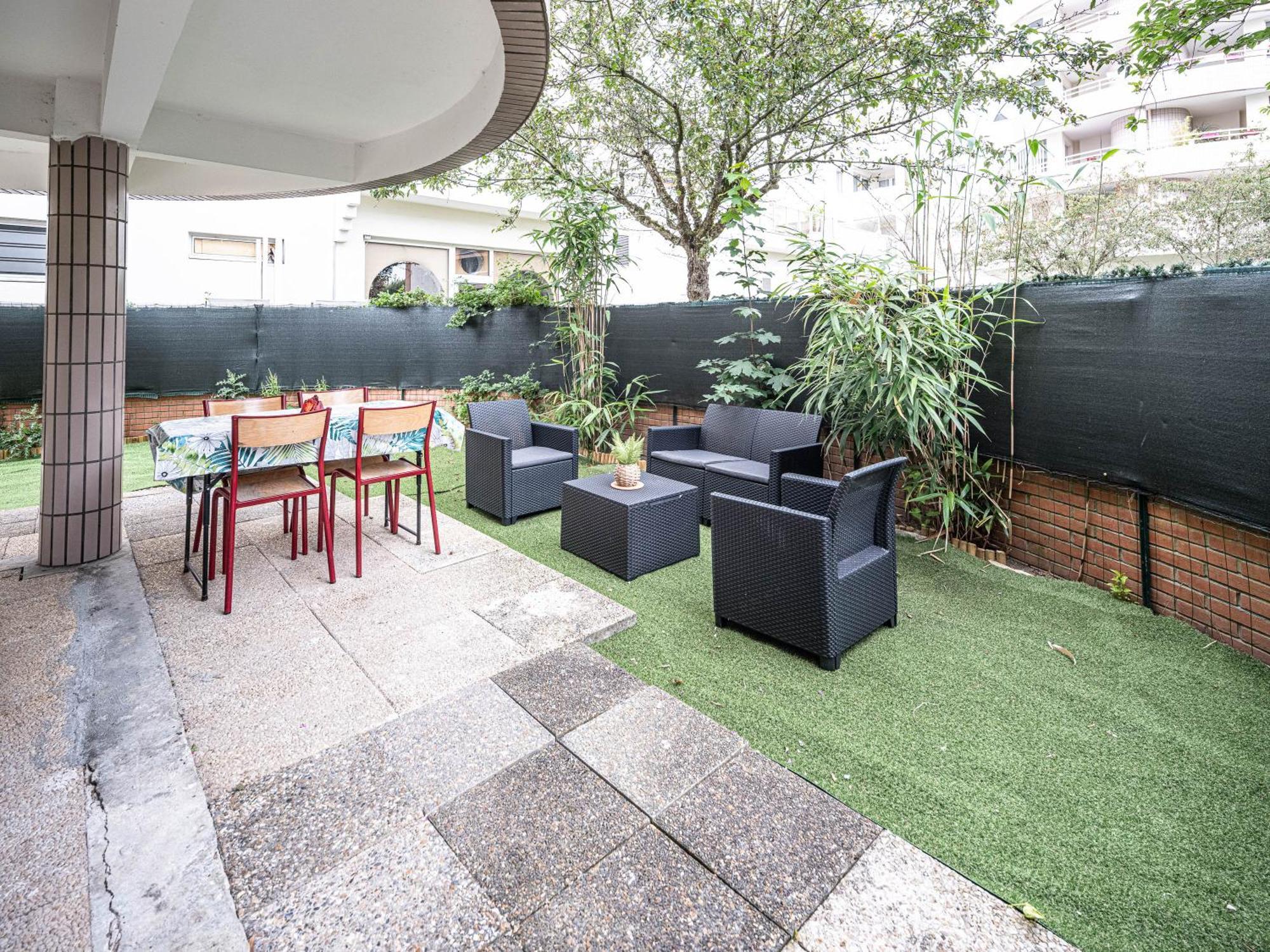 Appartement Cocooning En Centre-Ville - Residence Le Colisee Ermont Luaran gambar